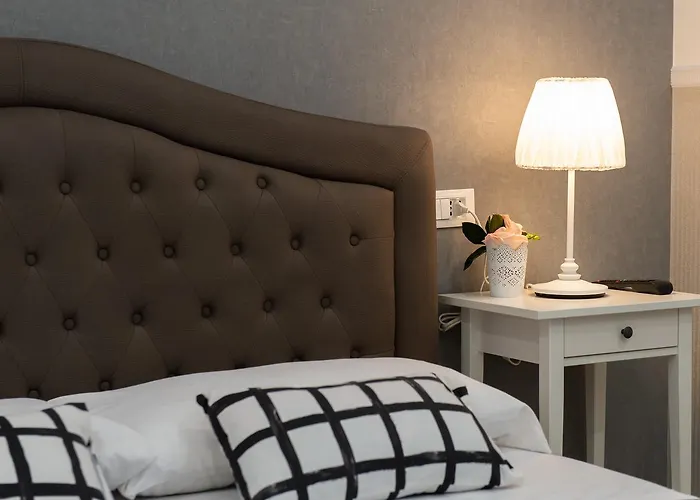 Domus St. John * Roma