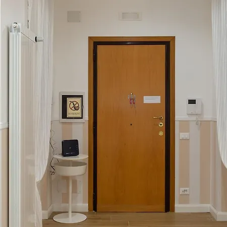 Domus St. John * Roma